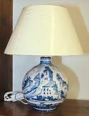 Table lamp